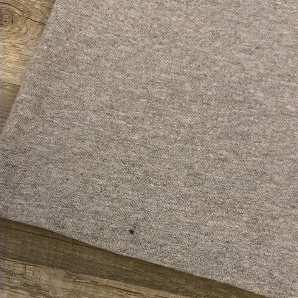 ❤️ 3/$15 Gray Short Sleeve Tee Be a Nice Human - Picture 3 of 3